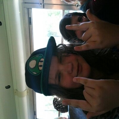 Caitlin Stern - Twitter Profile Picture of Caitlin Stern (@CaitlinMalik1D) on Twitter