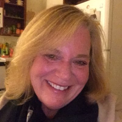 Profile Picture of Lisa Picarille (@@LisaP) on Twitter