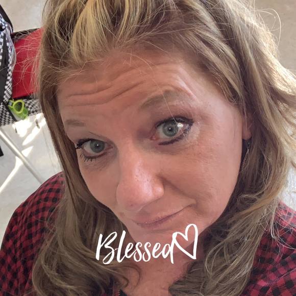 Profile Picture of Penny Kasmarcik (@penny48) on Poshmark