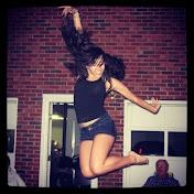 Savannah Maxwell - Youtube Profile Picture of Savannah Maxwell (@AnnaSay23) on Youtube