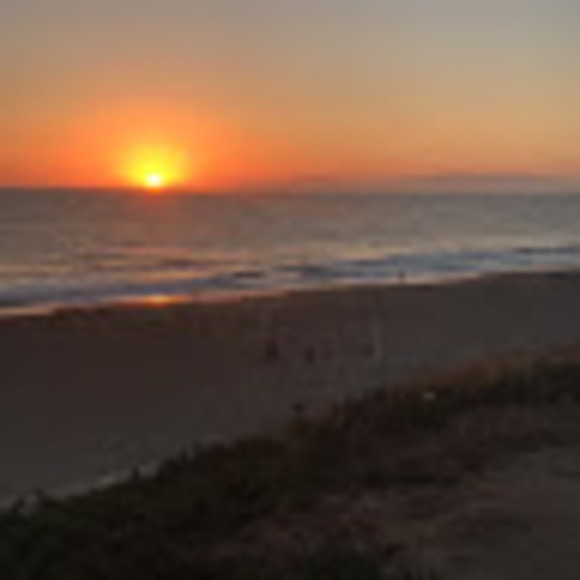 Profile Picture of Tracye Boegner (@tboegner55) on Poshmark