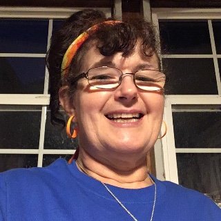 Profile Picture of Cindy Estes (@CindyEs39881583) on Twitter