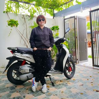 Profile Picture of Vi Trinh (@Vi-Trinh) on Facebook