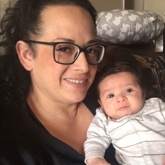 Profile Picture of Denice Pacas (@denicecpacas) on Poshmark