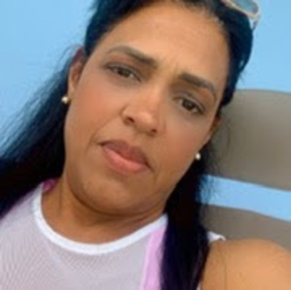 Profile Picture of Odalys Madera (@maderaodalys) on Poshmark