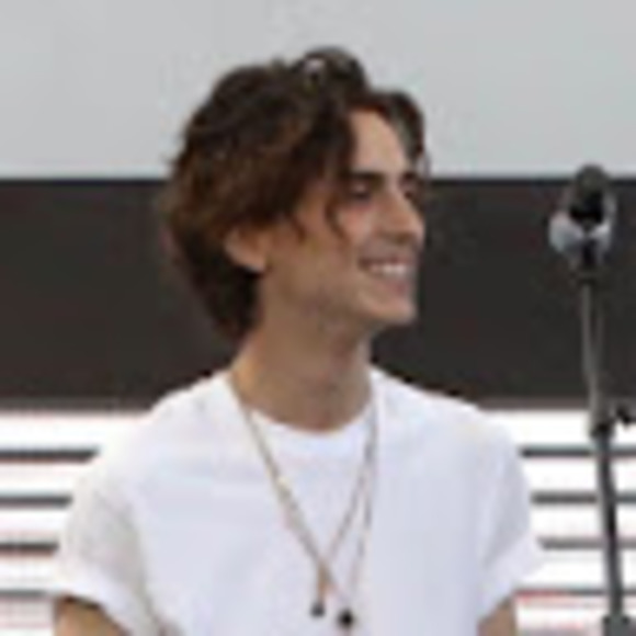 Profile Picture of Michael Natale (@mikeant610) on Poshmark