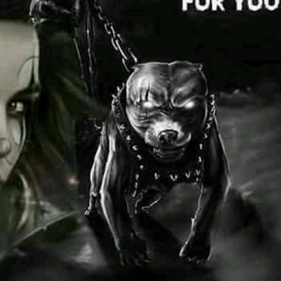 Profile Picture of Cristeen Gorsline (@cristeen06) on Poshmark