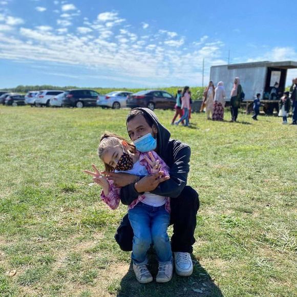 Profile Picture of Josh Hooper (@jhooper1719) on Poshmark