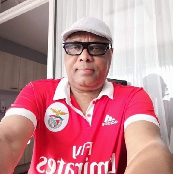 Profile Picture of Ronise Fortes (@revora23) on Poshmark