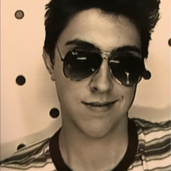 Profile Picture of Ethan Gathman (@egathman) on Poshmark