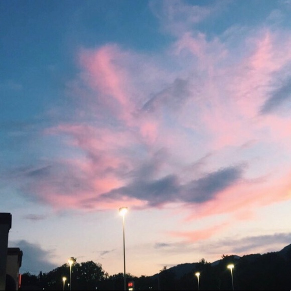 Profile Picture of Lily Ryan (@lils0609) on Poshmark