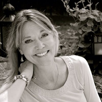 Profile Picture of Mary Beth Anderson (@maryanderson312) on Twitter