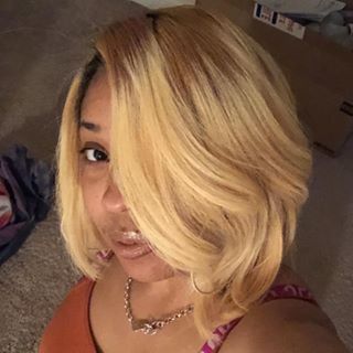 Profile Picture of Danielle February (@danielle.philyaw) on Facebook