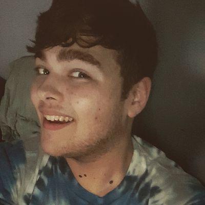 Profile Picture of James Burrus (@quassiquassi) on Twitter