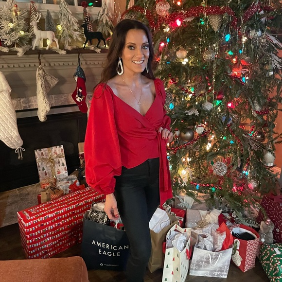 Profile Picture of Sherry Stevenson (@sherrysteven954) on Poshmark