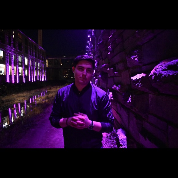 Kevin Paz - Poshmark Profile Picture of Kevin Paz (@kevinpaza) on Poshmark