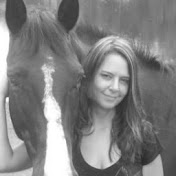 Profile Picture of Danielle Gratton (@daniellegratton7758) on Youtube