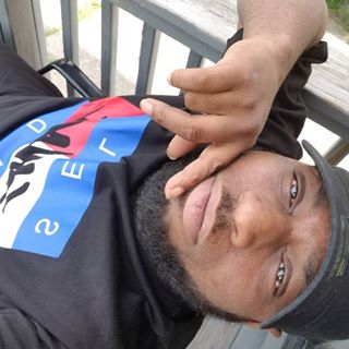 Profile Picture of Shawn Harris (@Shawn-Harris) on Facebook