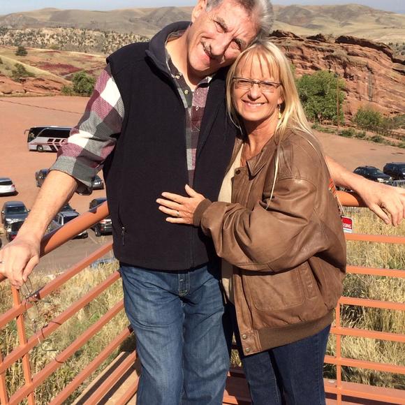 Profile Picture of Debra Waite (@bawnpub) on Poshmark