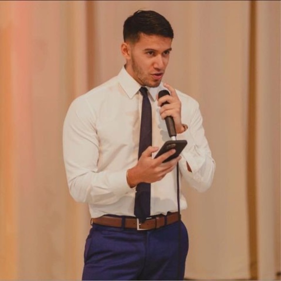 Profile Picture of Andy Fonseca (@baseaf) on Poshmark