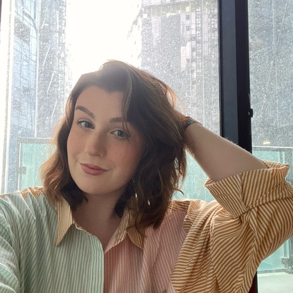 Profile Picture of Bethany Turner (@betht305) on Poshmark