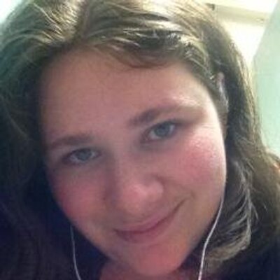 Profile Picture of Vicki Maree Mullins (@vickity83) on Twitter
