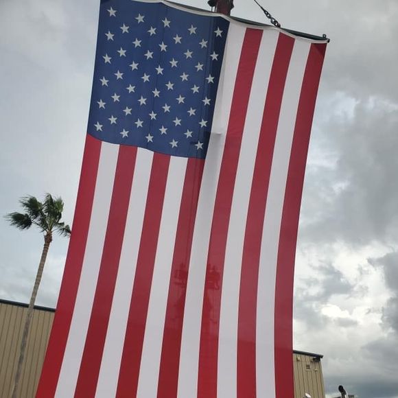 Profile Picture of Christopher Duffy (@dallasduff) on Poshmark