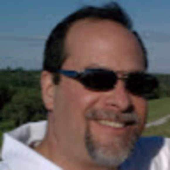 Profile Picture of Stephen b. Rosenberg (@sbrosenberg1) on Poshmark