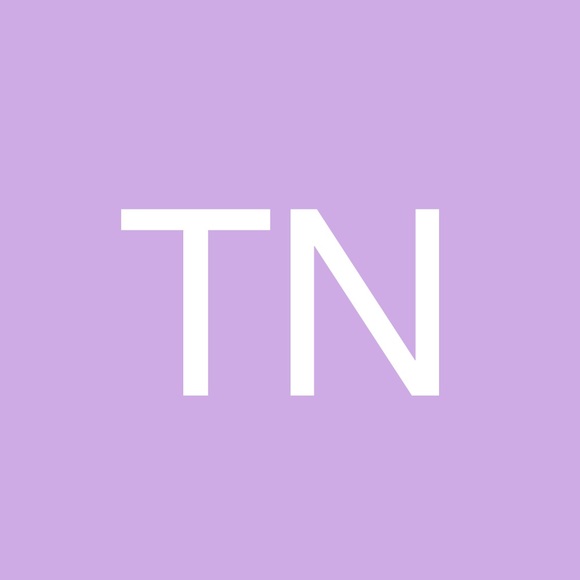 Profile Picture of Thomas Null (@xthomas826500) on Poshmark
