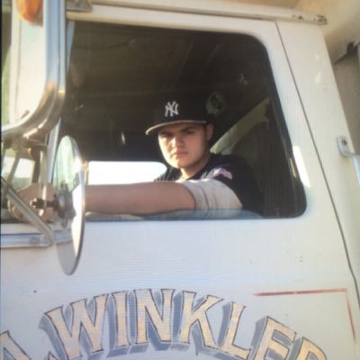 Profile Picture of Danny Winkler (@dan_wink) on Twitter