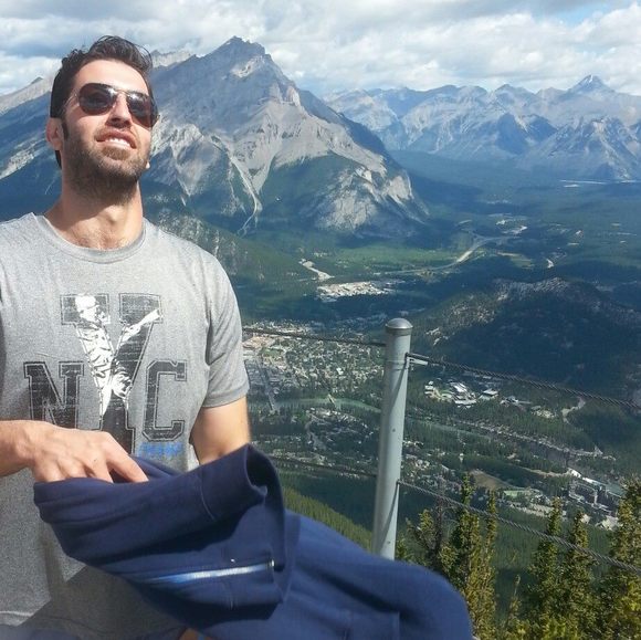 Profile Picture of Basel Alsaleh (@basel_alsaleh) on Poshmark