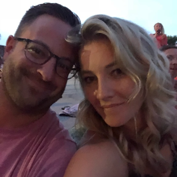 Profile Picture of Seana Ozinga (@sozinga1) on Poshmark