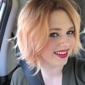 Profile Picture of Lacey Drew (@CraftingMomsUnite) on Pinterest