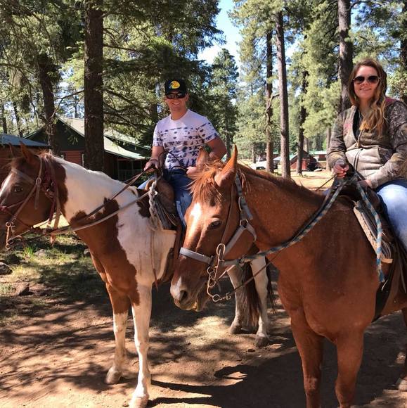 Profile Picture of Jason Medlock (@jasonmedlock39) on Poshmark