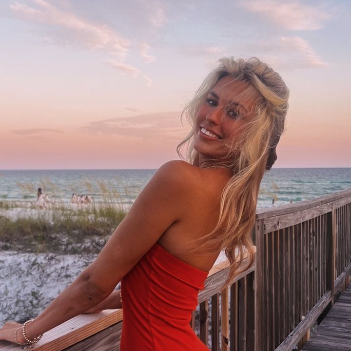 Profile Picture of jilly (@jillian_opie) on Tiktok