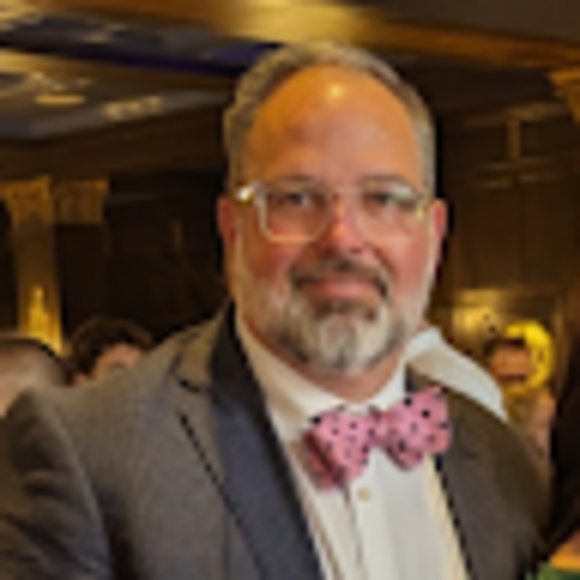 Profile Picture of Daniel Vaillancourt (@darv900) on Poshmark