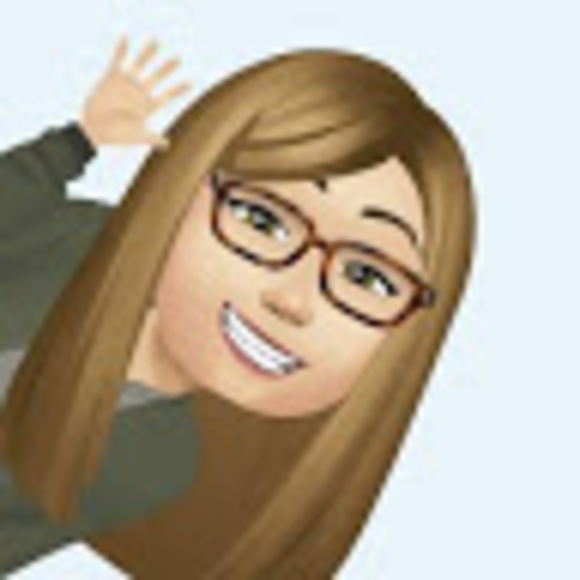 Profile Picture of Kendra Campbell (@kendrabcampbell) on Poshmark