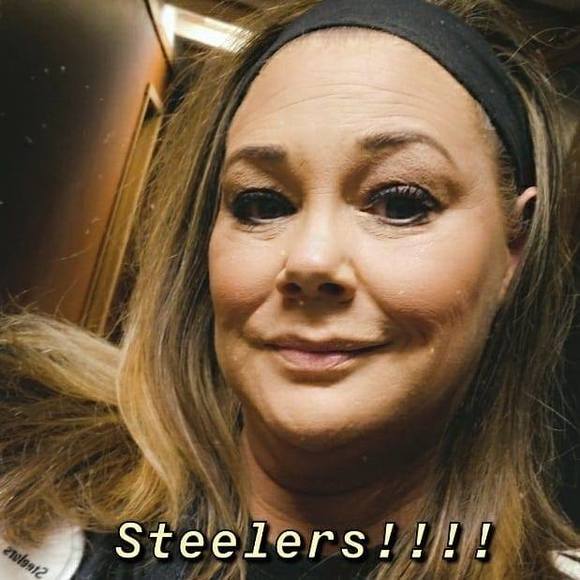 Profile Picture of Heather Coombs (@hcoombs78) on Poshmark