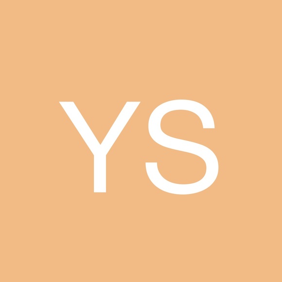 Profile Picture of Yenifer Sauceda (@valeria2912) on Poshmark