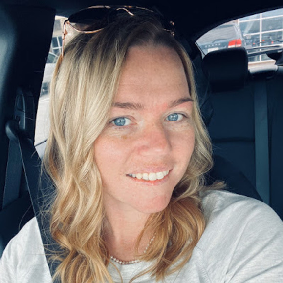 Profile Picture of Jamie Baysore (@baysorejamie83) on Poshmark