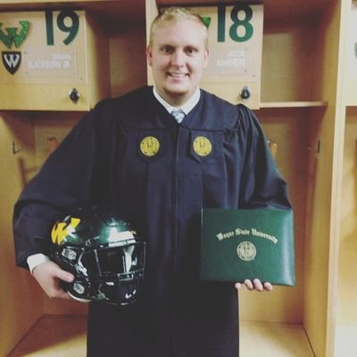 Profile Picture of Andrew Zimmerman (@AndyZimmerman70) on Twitter