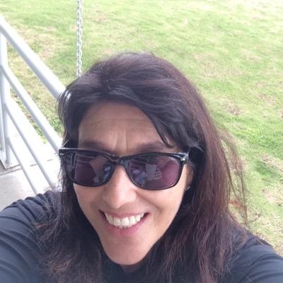 Profile Picture of Lori Appel (@lori_appel) on Twitter