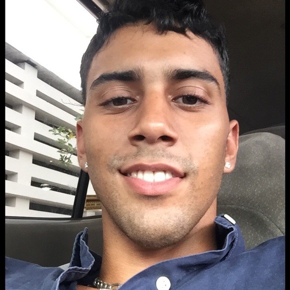 Profile Picture of Joshua Otero pichardo (@joshuacrop) on Poshmark