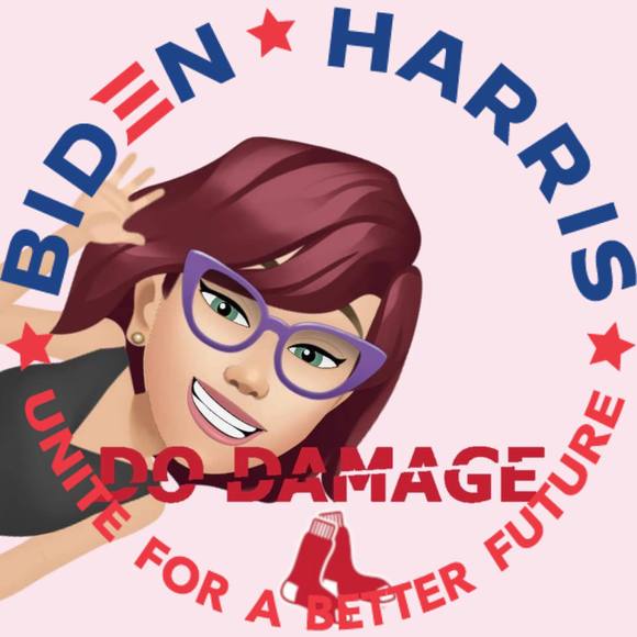 Profile Picture of Melissa Buenaventura mccaddon (@melissabuenaven) on Poshmark