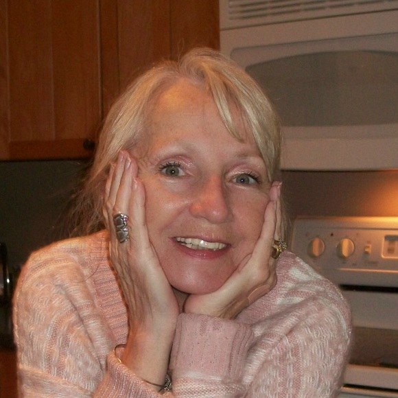 Profile Picture of Patricia Cason (@patriciacason) on Poshmark