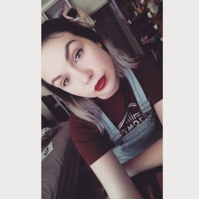 Profile Picture of Erin Stubbs (@MissErriCherri) on Twitter