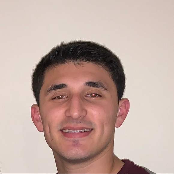 Profile Picture of Ricardo Zamarron (@rickyz1997) on Poshmark