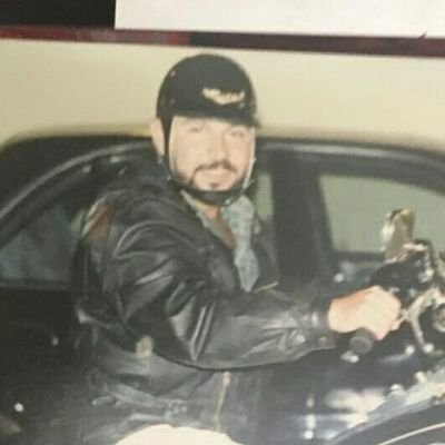 Profile Picture of Carlos Calonge (@cjcu031264) on Twitter