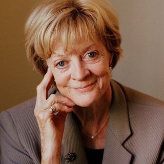 Profile Picture of Maggie Smith 💛 (@maggiesmithforever) on Instagram