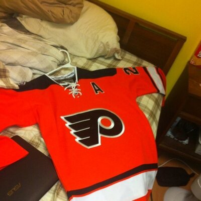 Profile Picture of Michael Spurr (@spurzy18) on Twitter